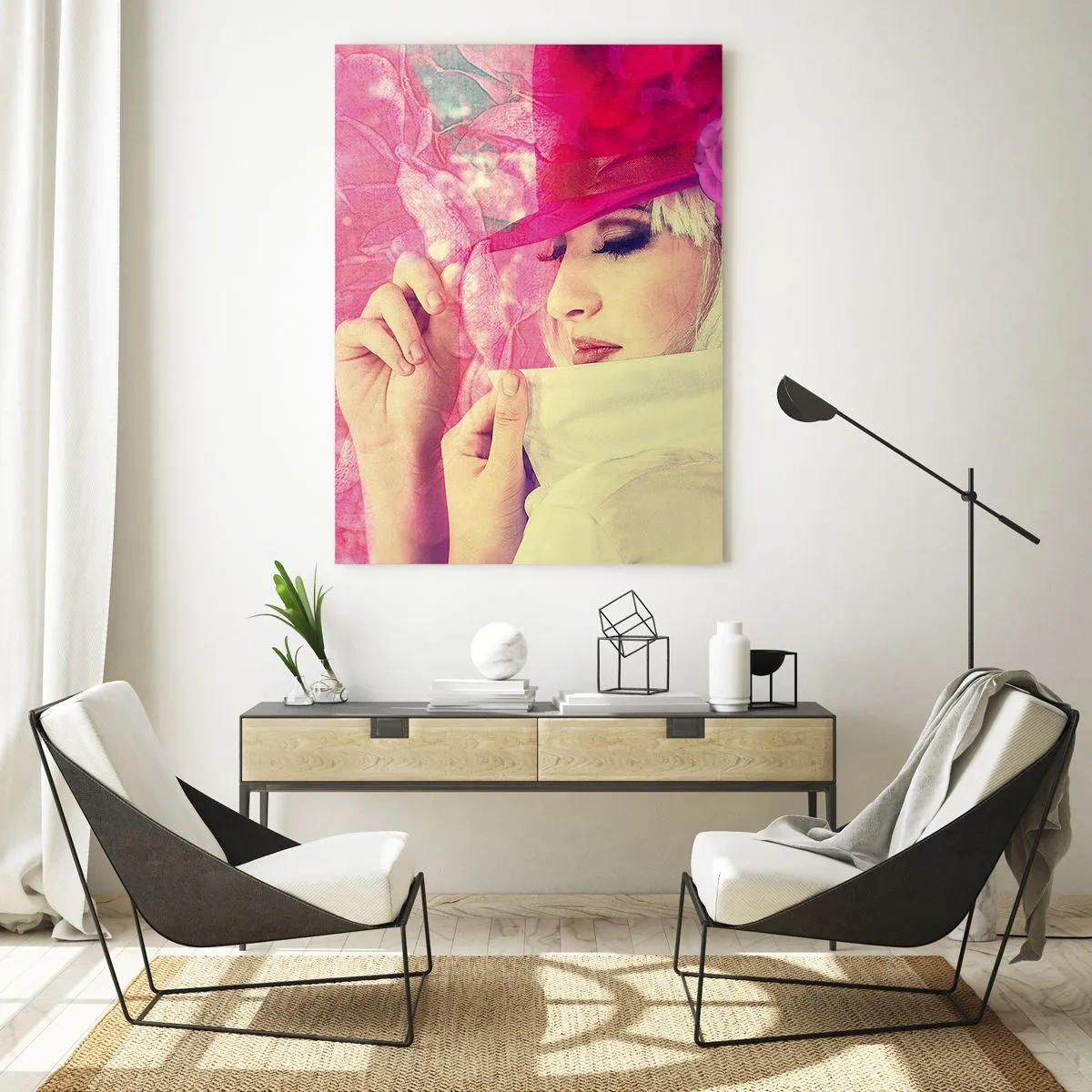 Cuadro sobre vidrio - Impresiones sobre Vidrio - Ilustración de una mujer con un sombrero rosa y una flor al fondo. - 50x70cm - Retrato retro en rosa - Decoración de pared moderna para salón y dormitorio ARTTOR