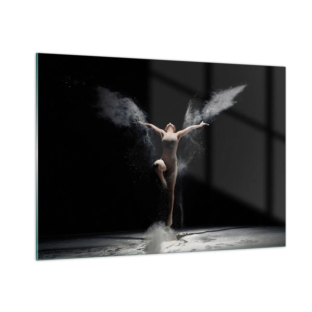 Cuadro sobre vidrio - Impresiones sobre Vidrio - Una bailarina entre nubes de polvo sobre un fondo negro. - 100x70cm - Los duendes existen - Decoración de pared moderna para salón y dormitorio ARTTOR