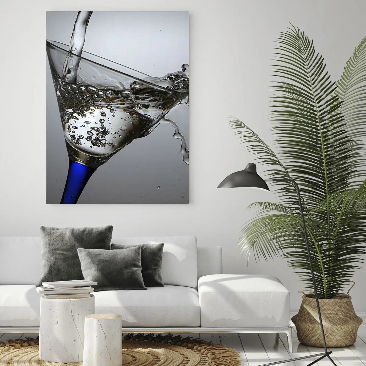 Cuadro sobre vidrio - Impresiones sobre Vidrio - Agua salpicando en una copa de martini - 50x70cm - Agua cristalina en vaso de vidrio - Decoración de pared moderna para salón y dormitorio ARTTOR