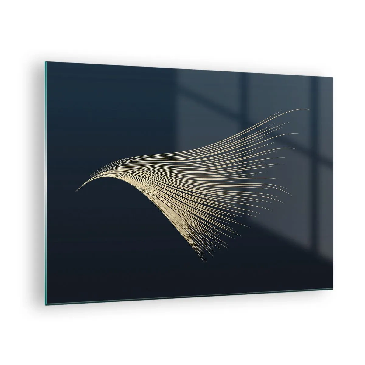 Cuadro sobre vidrio - Impresiones sobre Vidrio - Una línea dorada que se asemeja a un ala sobre un fondo azul marino. - 70x50cm - Como el cabello de un ángel - Decoración de pared moderna para salón y dormitorio ARTTOR