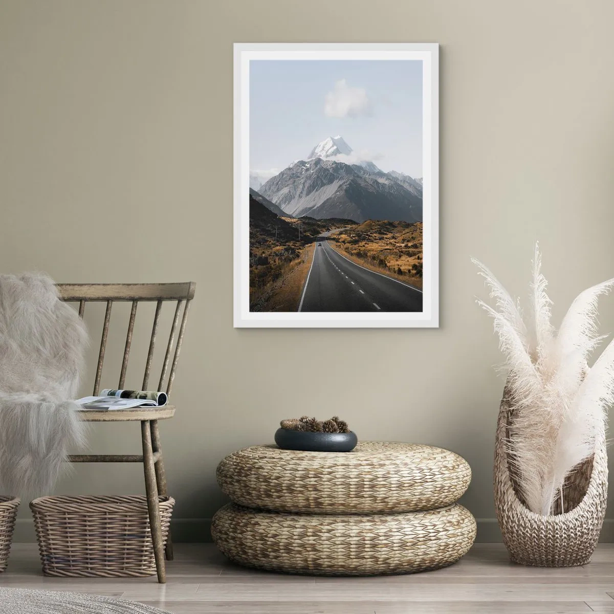 Póster en marco blanco - El camino al corazón de las montañas - 50x70 cm