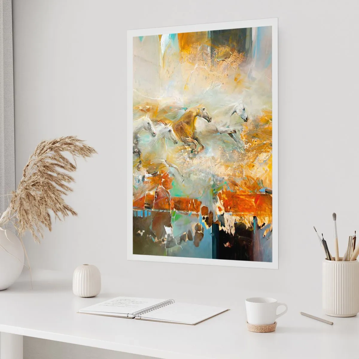 Póster - Caballos al galope en un entorno abstracto - 50x70cm - Galopando a través de la luz - Decoración de pared moderna para salón y dormitorio ARTTOR