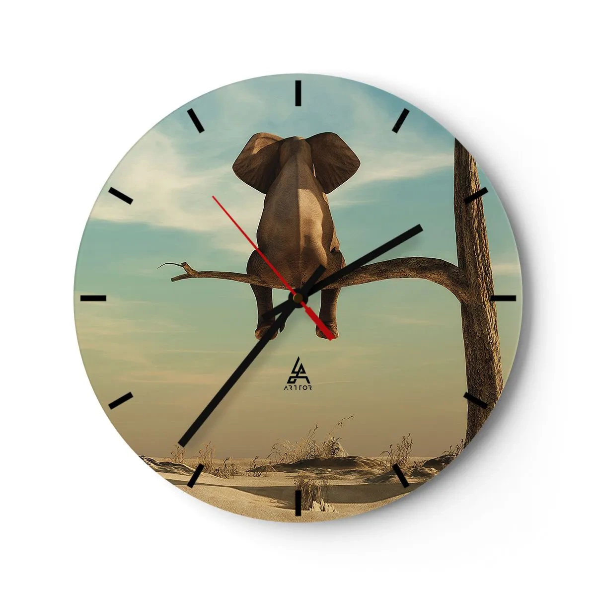 Reloj de pared - Reloj de vidrio - Un elefante sentado en la rama de un árbol solitario contra el cielo. - 30x30cm - Un nuevo punto de vista - Decoración de pared moderna para salón, cocina y dormitorio ARTTOR
