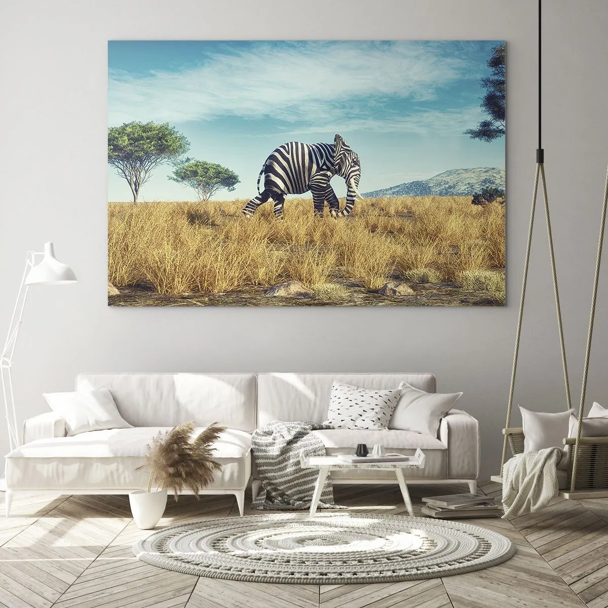 Cuadro sobre vidrio - Impresiones sobre Vidrio - Un elefante con rayas de cebra en la sabana bajo el cielo. - 70x50cm - El gris ya no está de moda - Decoración de pared moderna para salón y dormitorio ARTTOR