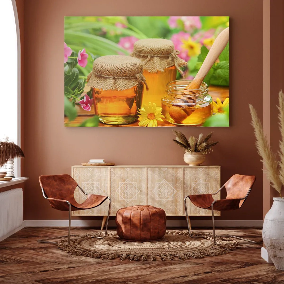 Cuadro sobre lienzo - Impresión de Imagen - Tarros de miel con flores sobre el fondo de un jardín de verano. - 120x80cm - Dulce y floral - Decoración de pared moderna para salón y dormitorio ARTTOR
