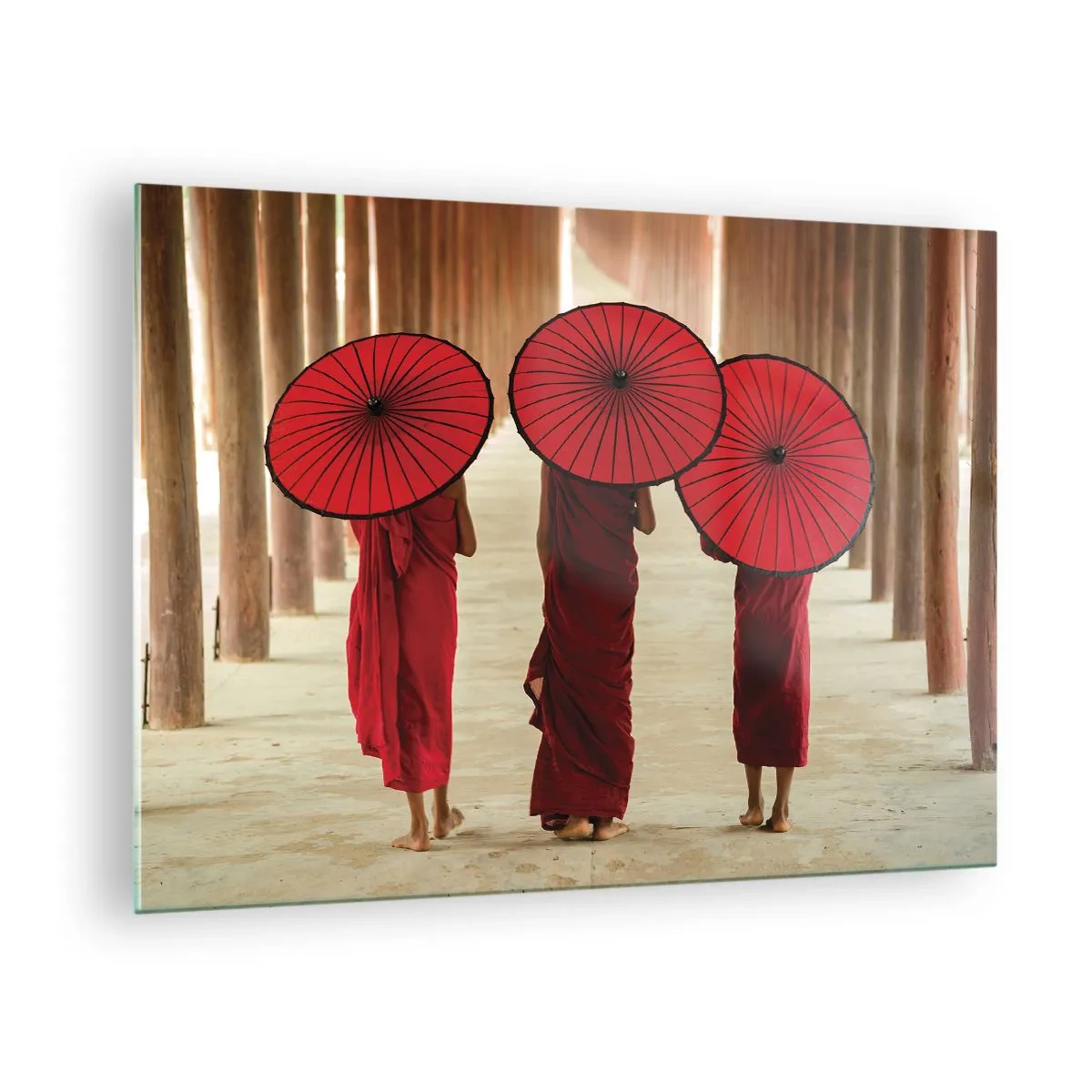 Cuadro sobre vidrio - Impresiones sobre Vidrio - Monjes con paraguas rojos caminando por un pasillo de madera - 70x50cm - En el camino a la Tierra Pura - Decoración de pared moderna para salón y dormitorio ARTTOR