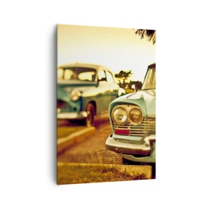 Cuadro sobre lienzo - Impresión de Imagen - Coches clásicos bajo la cálida luz del atardecer. - 70x100cm - A la espera del futuro - Decoración de pared moderna para salón y dormitorio ARTTOR