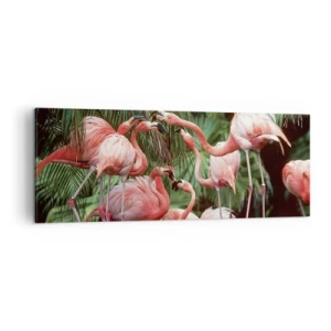 Cuadro sobre lienzo - Impresión de Imagen - Un grupo de flamencos en un entorno tropical rodeado de palmeras. - 140x50cm - Cotilleos de la tarde - Decoración de pared moderna para salón y dormitorio ARTTOR