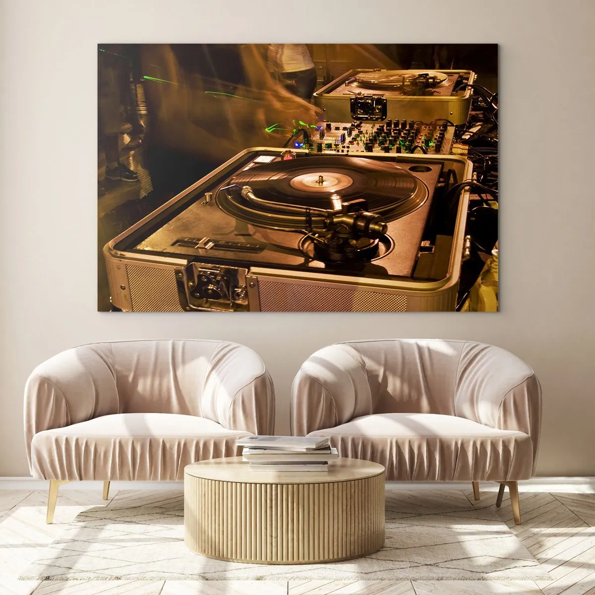 Cuadro sobre vidrio - Impresiones sobre Vidrio - Un plato giratorio con un fondo de fiesta y efectos de iluminación dinámicos. - 70x50cm - ¿Puedes sentir el poder? - Decoración de pared moderna para salón y dormitorio ARTTOR