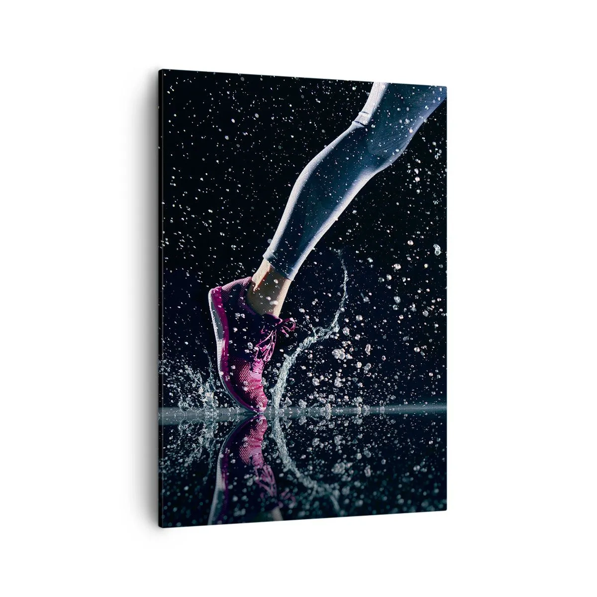 Cuadro sobre lienzo - Impresión de Imagen - Una toma dinámica de una carrera bajo la lluvia contra un fondo negro. - 50x70cm - Fuerza de impulso - Decoración de pared moderna para salón y dormitorio ARTTOR