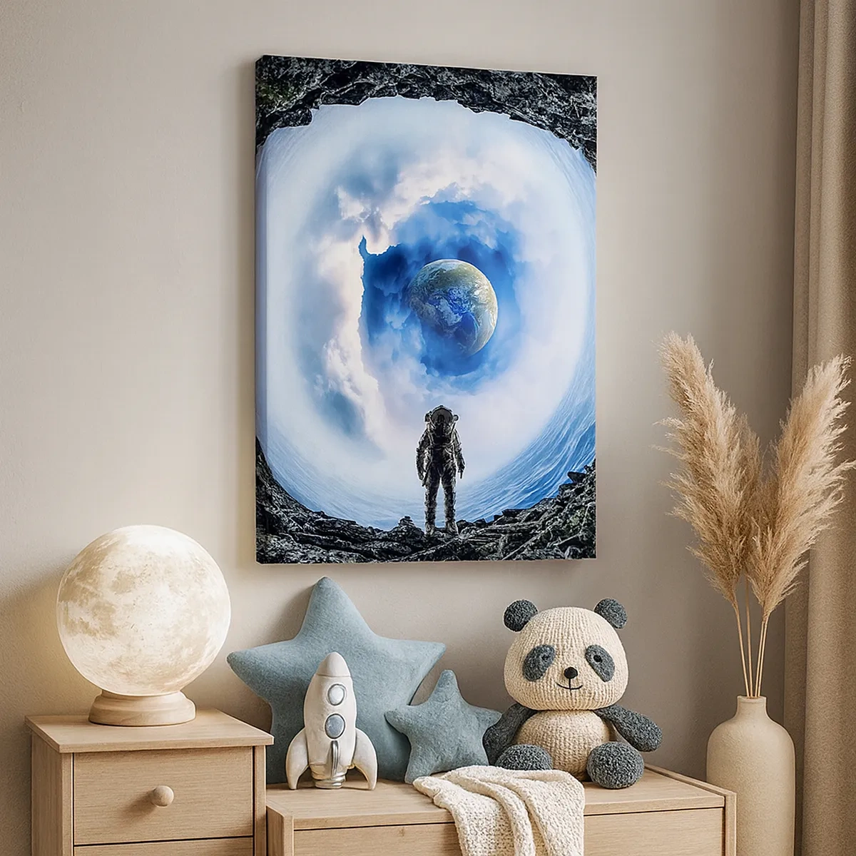 Cuadro sobre lienzo - Impresión de Imagen - Astronauta frente a un paisaje espacial con la Tierra al fondo - 50x70cm - No muy lejos de casa - Decoración de pared moderna para salón y dormitorio ARTTOR
