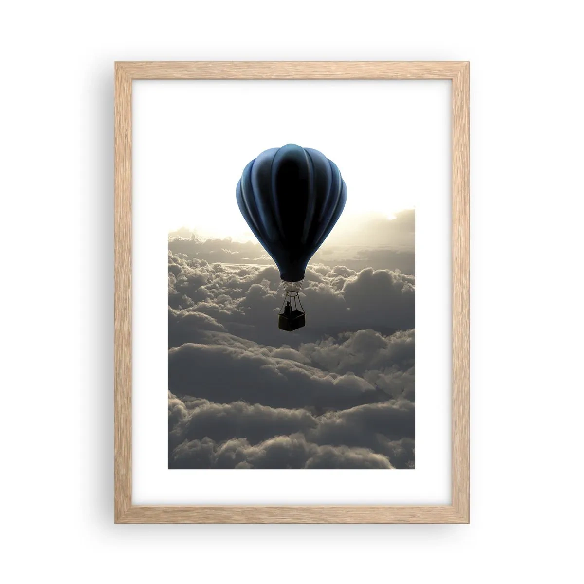 Póster en marco roble claro - Un viajero por encima de las nubes - 30x40 cm