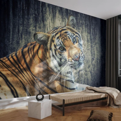 Fotomural Premium Sand - Un tigre mirando hacia una pared desolada - 100x70cm - Retrato en corrientes de luz - Decoración de pared moderna para salón y dormitorio ARTTOR