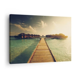 Cuadro sobre lienzo - Impresión de Imagen - Un embarcadero de madera que conduce a las casas sobre el agua, iluminadas por los rayos del sol. - 70x50cm - Una cálida invitación - Decoración de pared moderna para salón y dormitorio ARTTOR
