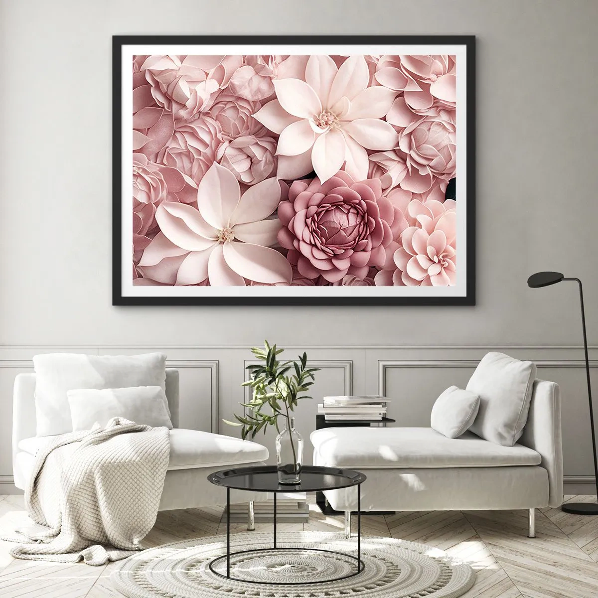Póster en marco negro - Flores en tonos rosa y blanco en un enfoque artístico. - 100x70cm - Entre pétalos rosas - Decoración de pared moderna para salón y dormitorio ARTTOR