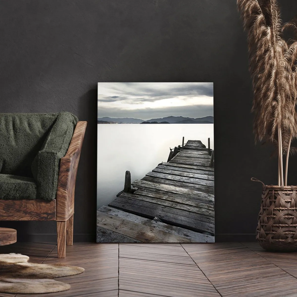 Cuadro sobre lienzo - Impresión de Imagen - Un puente de madera que conduce hacia un lago tranquilo. - 50x70cm - Sumérjase en la paz - Decoración de pared moderna para salón y dormitorio ARTTOR