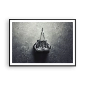 Póster en marco negro - Guantes de boxeo viejos contra la pared - 100x70cm - Tiempo de lucha y tiempo de paz - Decoración de pared moderna para salón y dormitorio ARTTOR