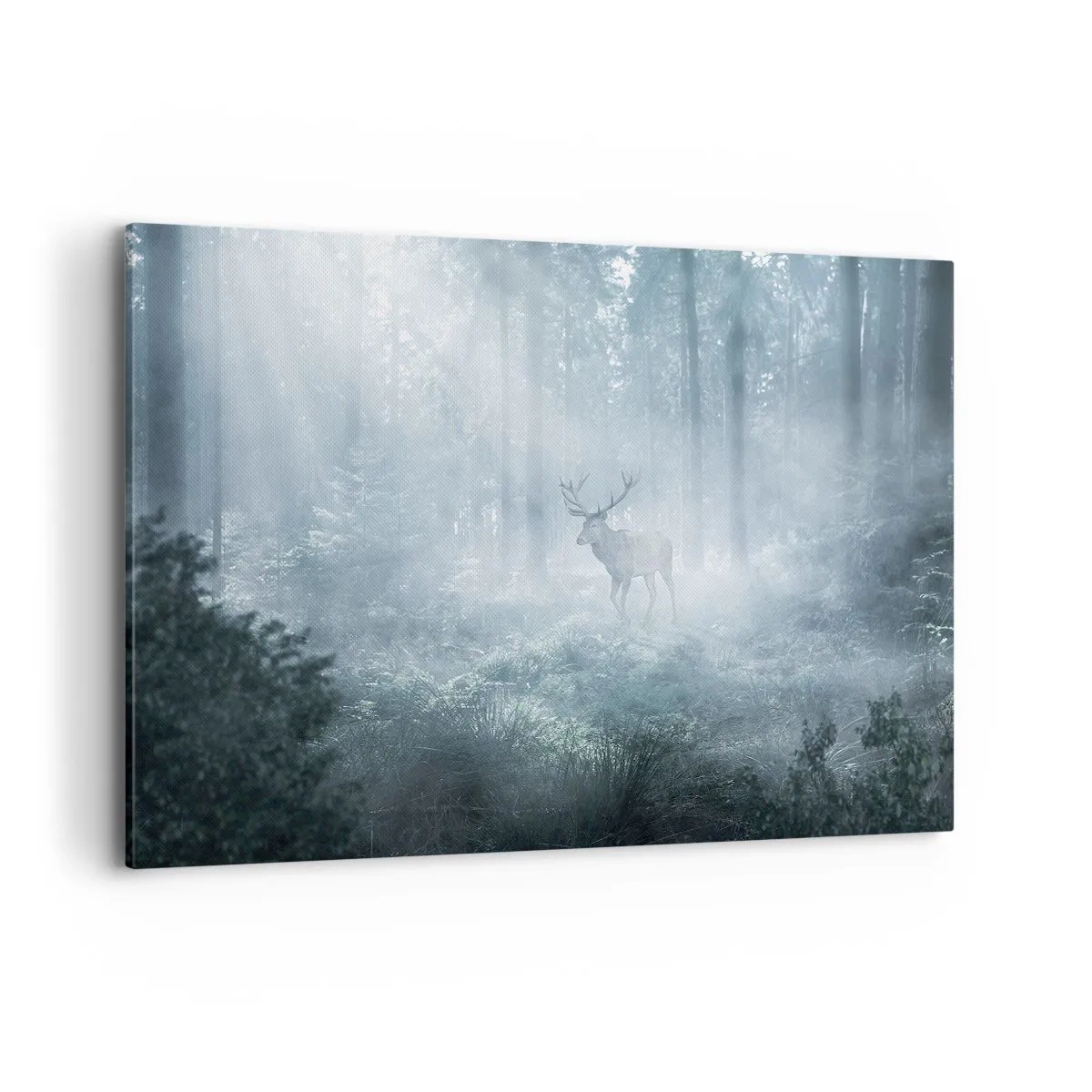 Cuadro sobre lienzo - Impresión de Imagen - Un ciervo en un bosque denso envuelto en la niebla matutina. - 100x70cm - Ronda matutina por la finca - Decoración de pared moderna para salón y dormitorio ARTTOR