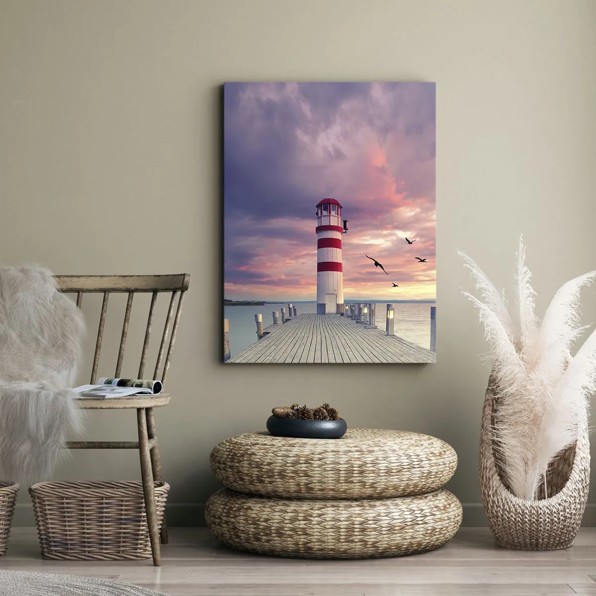 Cuadro sobre lienzo - Impresión de Imagen - Un faro en el muelle rodeado de una pintoresca puesta de sol. - 50x70cm - Hora de ir al puerto - Decoración de pared moderna para salón y dormitorio ARTTOR