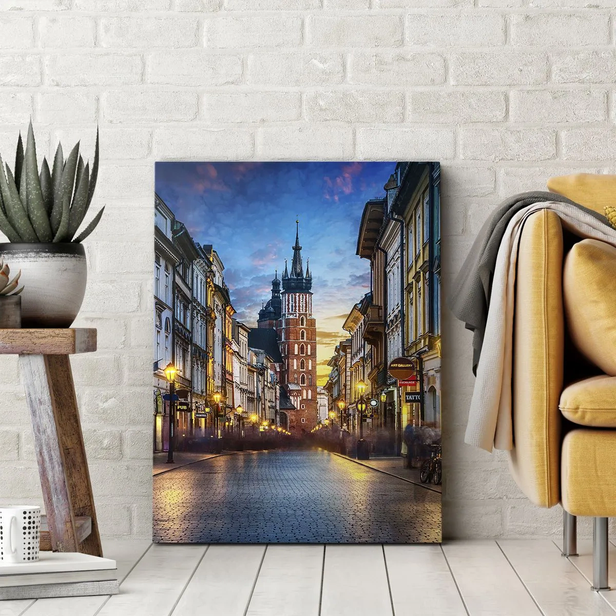 Cuadro sobre lienzo - Impresión de Imagen - Calle al atardecer con vistas a la Catedral de Cracovia - 80x120cm - El encanto de Cracovia - Decoración de pared moderna para salón y dormitorio ARTTOR