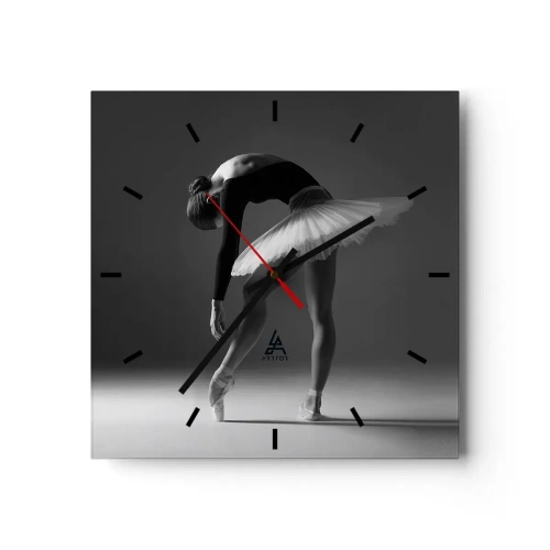 Reloj de pared - Reloj de vidrio - Una bailarina en una pose elegante sobre un fondo blanco y negro. - 30x30cm - Bella bailarina - Decoración de pared moderna para salón y dormitorio ARTTOR