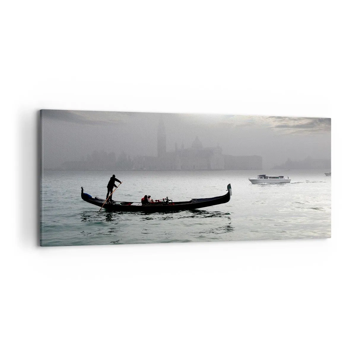 Cuadro sobre lienzo - Impresión de Imagen - Una góndola se desliza por las aguas de Venecia en una mañana brumosa, con vistas a la ciudad. - 120x50cm - Una fabulosa ciudad de agua y niebla - Decoración de pared moderna para salón y dormitorio ARTTOR