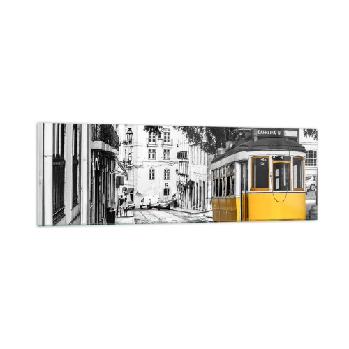Cuadro sobre vidrio - Impresiones sobre Vidrio - Un tranvía amarillo con el telón de fondo de una calle en blanco y negro. - 160x50cm - Y un fado de fondo - Decoración de pared moderna para salón y dormitorio ARTTOR