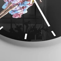 Esfera sin numeración, con rayas