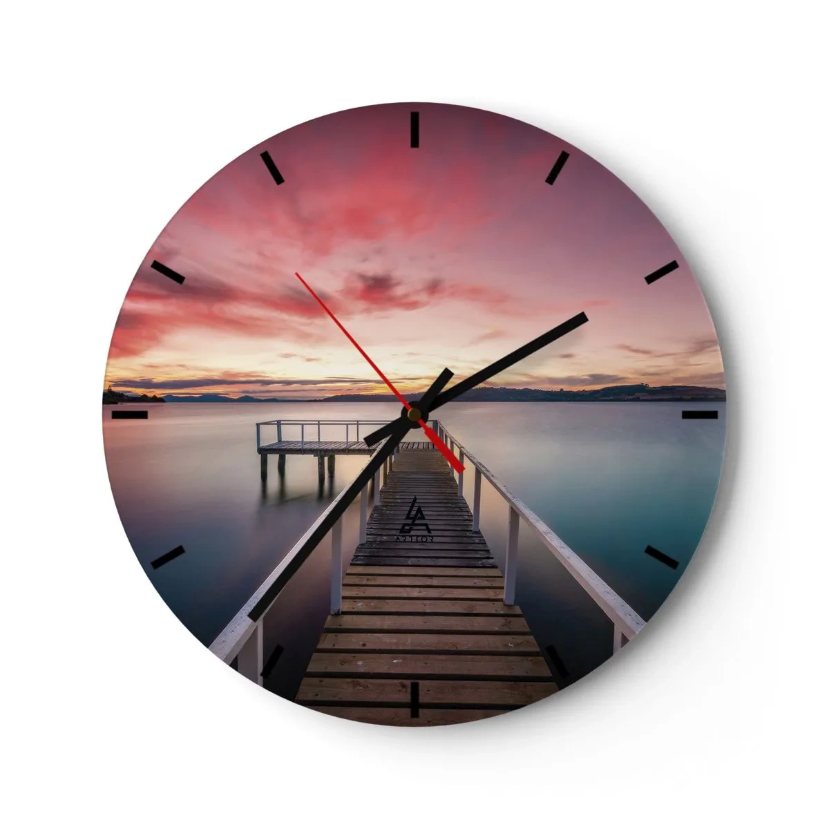Reloj de pared - Reloj de vidrio - Un muelle sobre un lago tranquilo al atardecer. - 30x30cm - La suave llama del atardecer - Decoración de pared moderna para salón, cocina y dormitorio ARTTOR