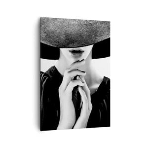 Cuadro sobre lienzo - Impresión de Imagen - Mujer elegante con un gran sombrero en tonos blanco y negro. - 70x100cm - Belleza oculta - Decoración de pared moderna para salón y dormitorio ARTTOR