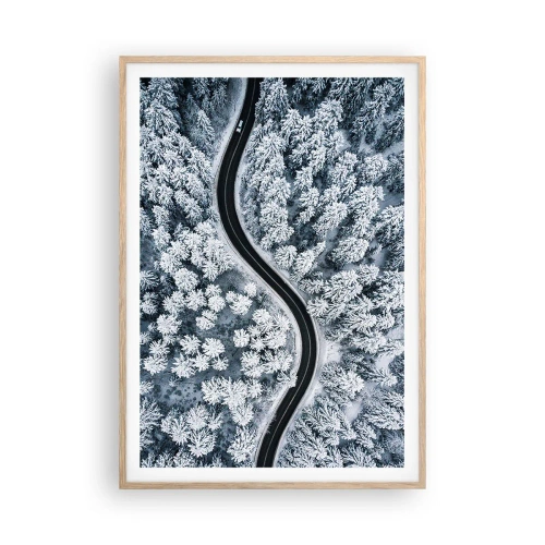 Póster en marco roble claro - A través de un bosque invernal - 70x100 cm