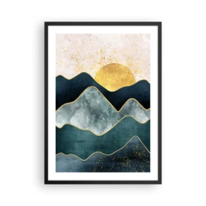 Póster en marco negro - Montañas abstractas y sol dorado al fondo. - 50x70cm - Más allá de las siete montañas - Decoración de pared moderna para salón y dormitorio ARTTOR