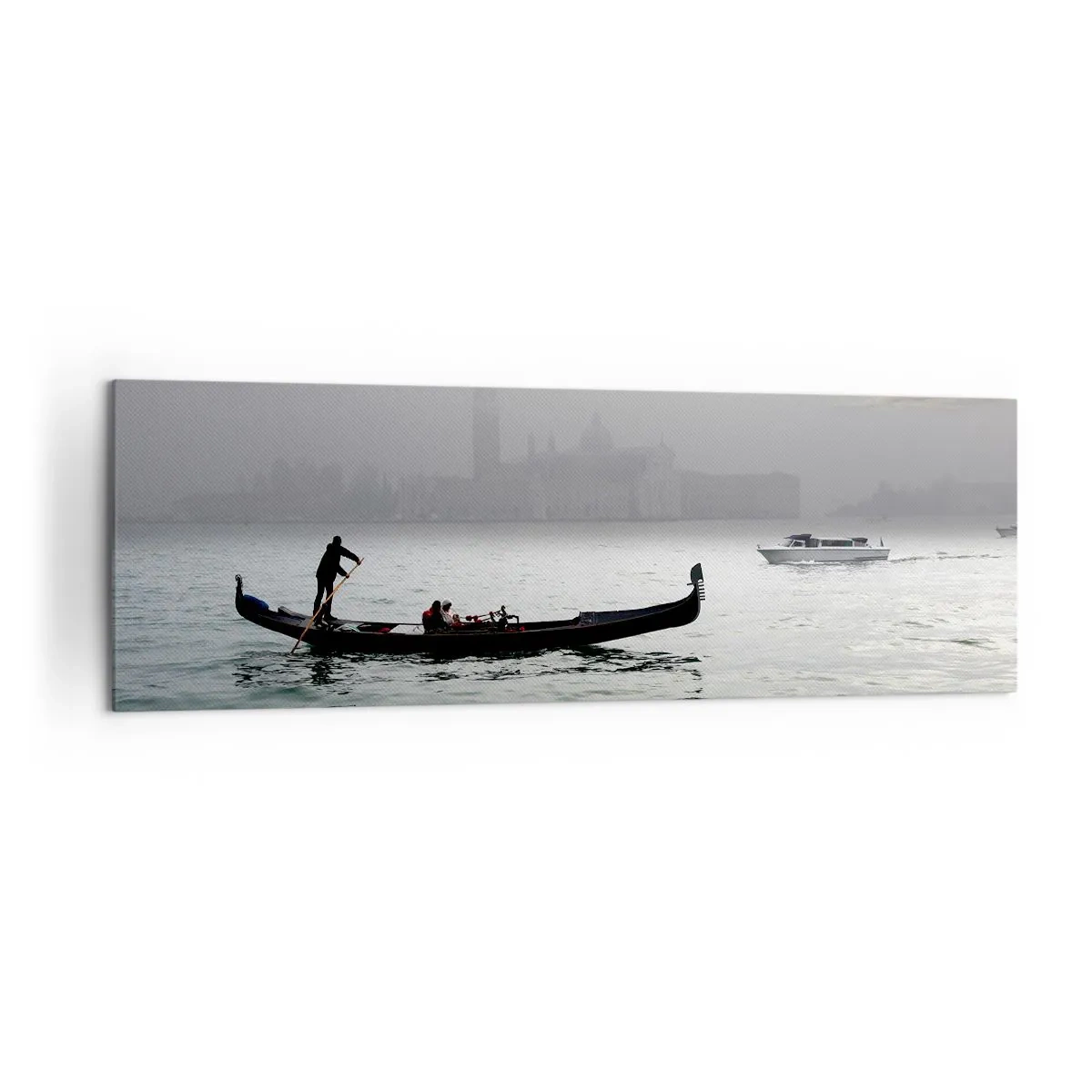 Cuadro sobre lienzo - Impresión de Imagen - Una góndola se desliza por las aguas de Venecia en una mañana brumosa, con vistas a la ciudad. - 160x50cm - Una fabulosa ciudad de agua y niebla - Decoración de pared moderna para salón y dormitorio ARTTOR