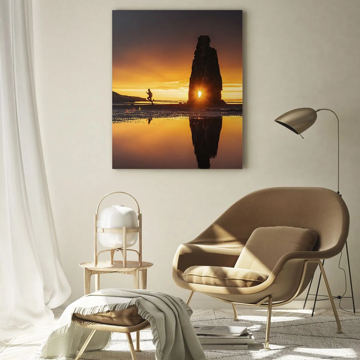 Cuadro sobre vidrio - Impresiones sobre Vidrio - Persona corriendo en la playa al atardecer con formación rocosa - 80x120cm - Solo tú y la naturaleza - Decoración de pared moderna para salón y dormitorio ARTTOR