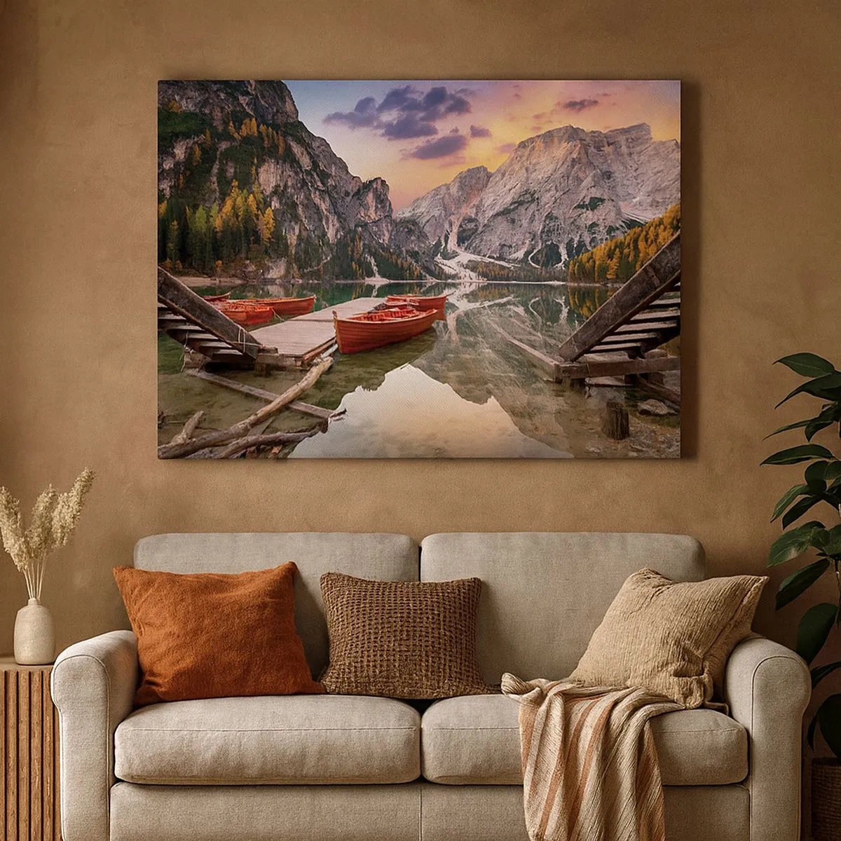 Cuadro sobre lienzo - Impresión de Imagen - Lago de montaña con barcos al atardecer - 70x50cm - Espejo entre montañas - Decoración de pared moderna para salón y dormitorio ARTTOR