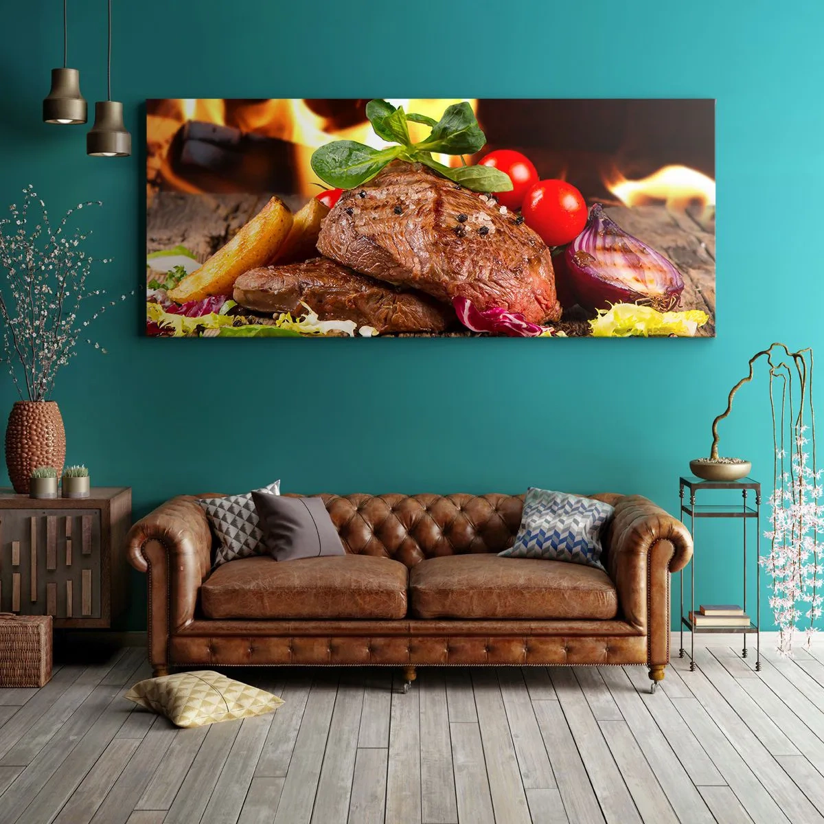 Cuadro sobre lienzo - Impresión de Imagen - Filete a la parrilla con acompañamientos con el telón de fondo de las llamas. - 160x50cm - Embrujo de fuego - Decoración de pared moderna para salón y dormitorio ARTTOR