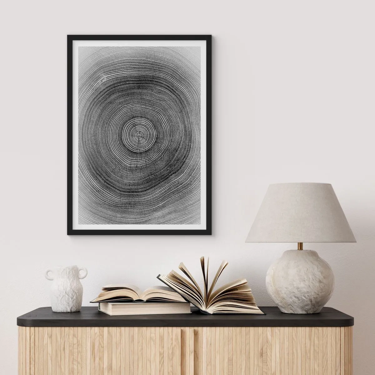 Póster en marco negro - Gráfico en blanco y negro que muestra una sección transversal del tronco de un árbol. - 50x70cm - El paso del tiempo - Decoración de pared moderna para salón y dormitorio ARTTOR
