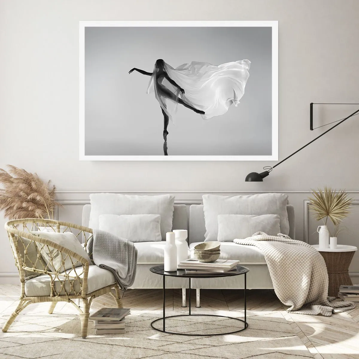 Póster - Una bailarina en una pose etérea con tela fluida. - 100x70cm - Ligereza y gracia - Decoración de pared moderna para salón y dormitorio ARTTOR