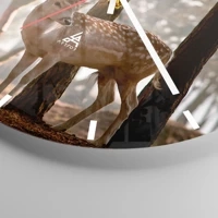 Esfera sin numeración, con rayas