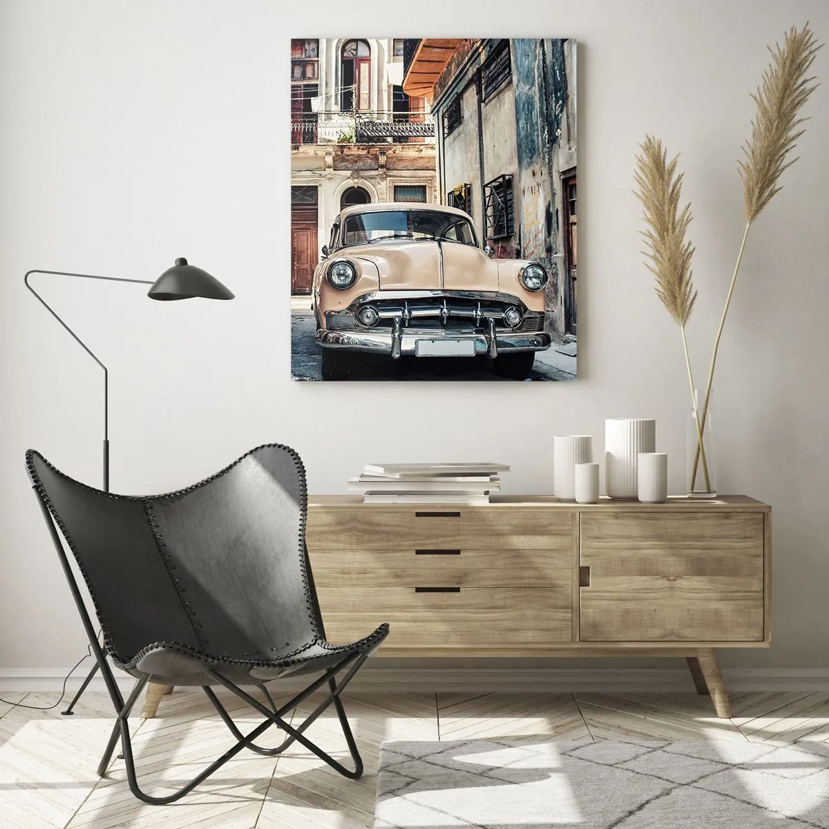 Cuadro sobre vidrio - Impresiones sobre Vidrio - Coche retro en la calle del casco antiguo. - 50x70cm - Siesta en La Habana - Decoración de pared moderna para salón y dormitorio ARTTOR