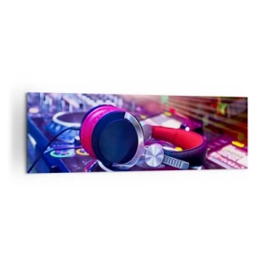 Cuadro sobre lienzo - Impresión de Imagen - Auriculares de DJ en una consola iluminada por focos en una fiesta - 160x50cm - Empieza la fiesta - Decoración de pared moderna para salón y dormitorio ARTTOR