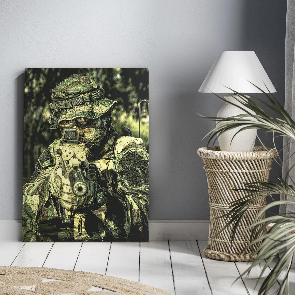 Cuadro sobre lienzo - Impresión de Imagen - Un soldado camuflado apunta a través del agua. - 50x70cm - El mejor de entre la élite - Decoración de pared moderna para salón y dormitorio ARTTOR