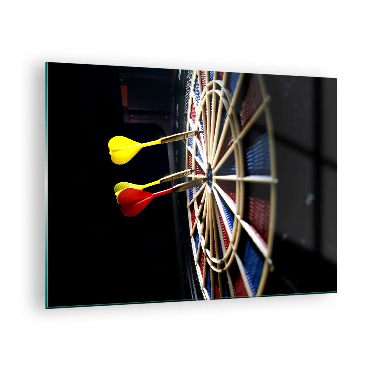 Cuadro sobre vidrio - Impresiones sobre Vidrio - Dardos que impactan en un objetivo en un entorno oscuro. - 70x50cm - En el blanco - Decoración de pared moderna para salón y dormitorio ARTTOR