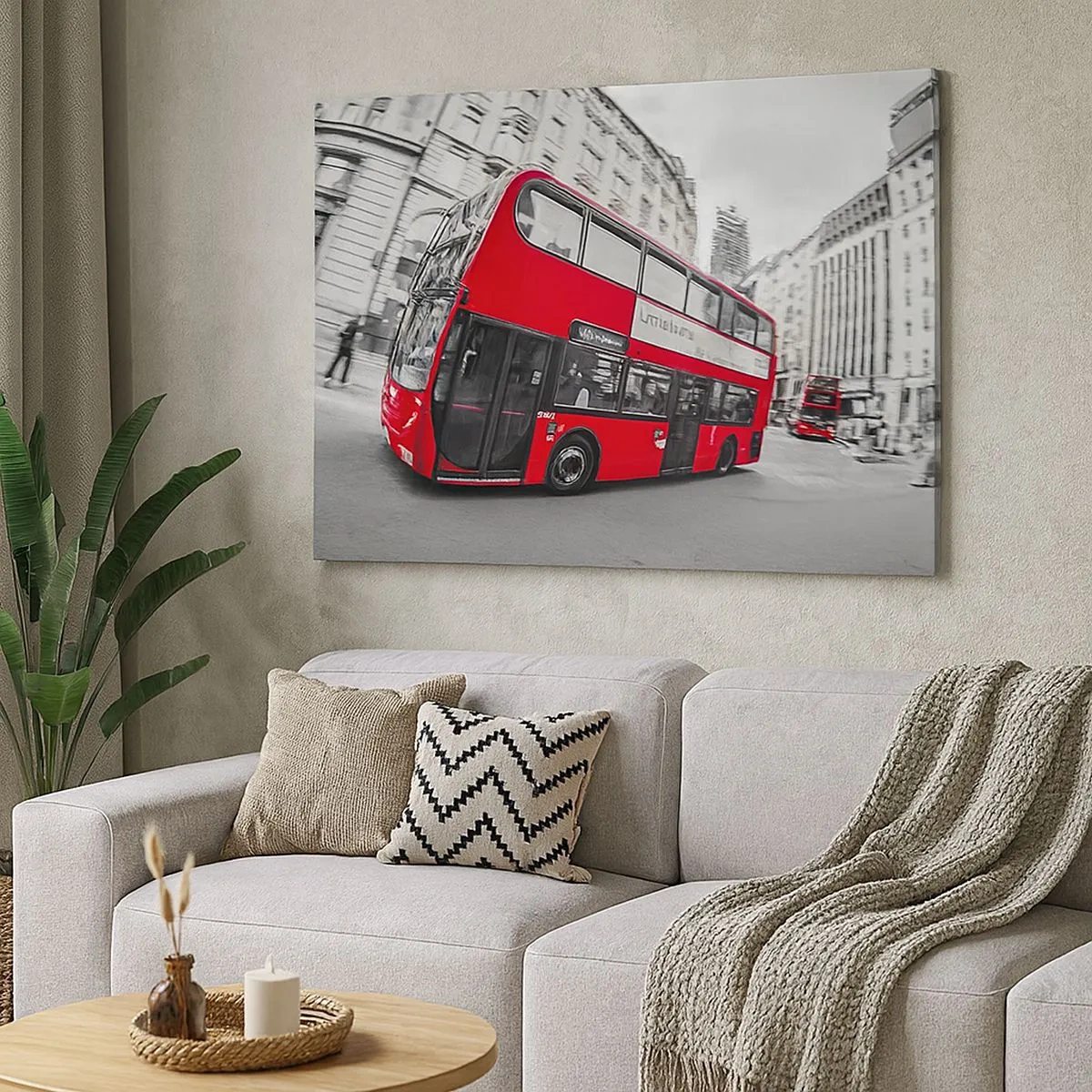 Cuadro sobre lienzo - Impresión de Imagen - Un autobús rojo de Londres contra una calle en blanco y negro - 70x50cm - Londres tradicional - en autobús - Decoración de pared moderna para salón y dormitorio ARTTOR