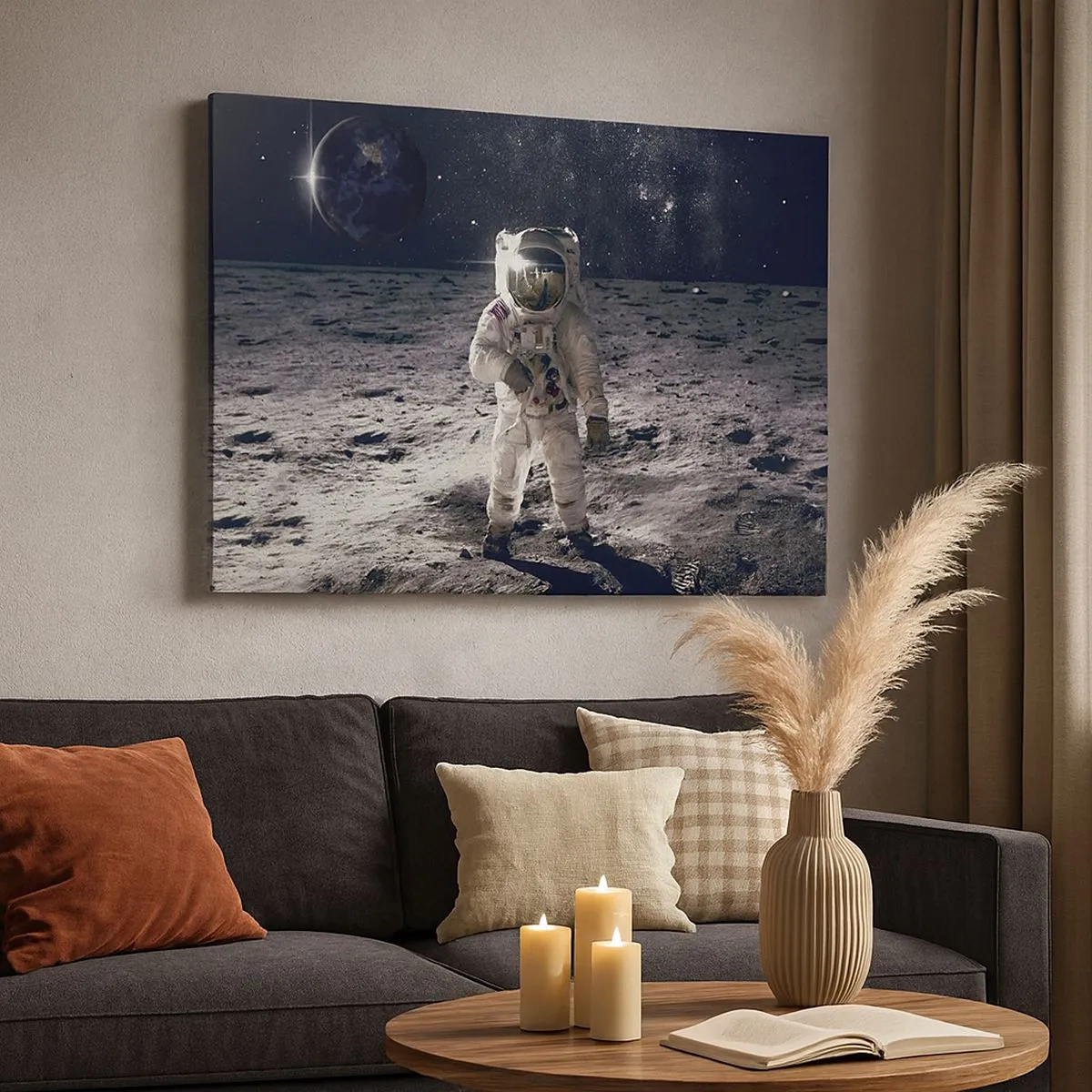 Cuadro sobre lienzo - Impresión de Imagen - Astronauta en la superficie de la Luna con la Tierra al fondo - 70x50cm - Saludos desde la Luna - Decoración de pared moderna para salón y dormitorio ARTTOR
