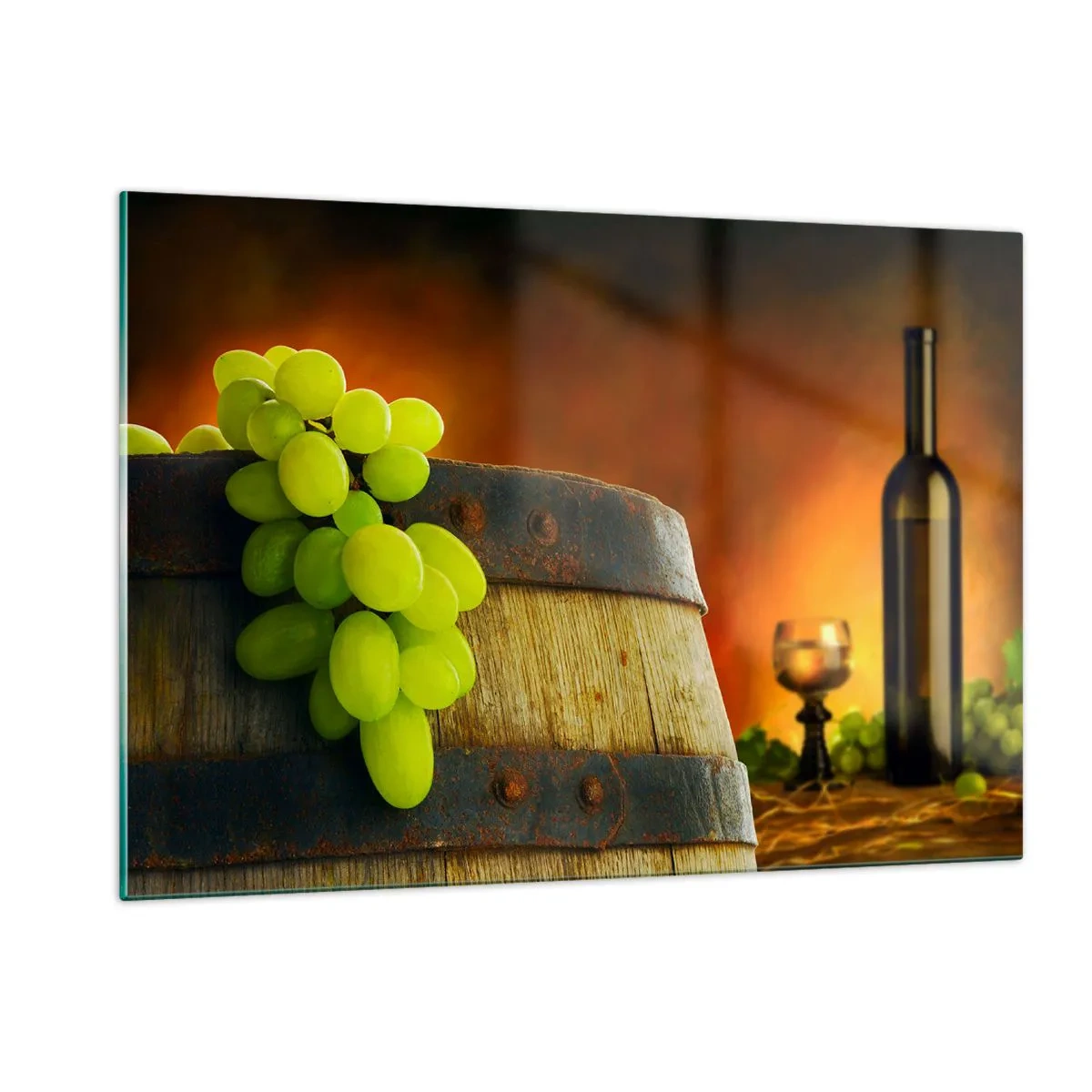 Cuadro sobre vidrio - Impresiones sobre Vidrio - Uvas en un barril en un entorno rústico con vino de fondo. - 120x80cm - Bodegón con botella de vino y racimo de uvas - Decoración de pared moderna para salón y dormitorio ARTTOR