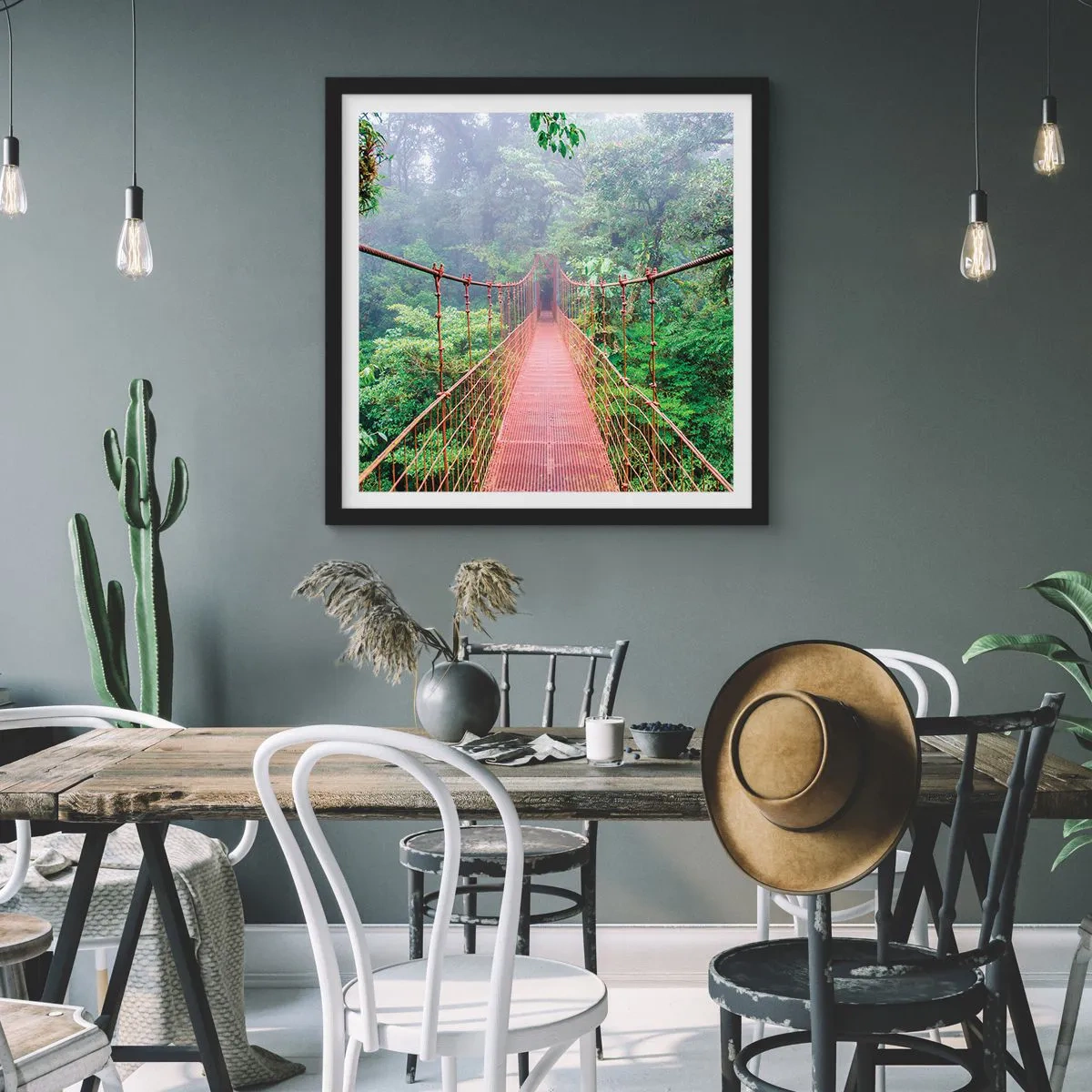 Póster en marco negro - Suspendido sobre las copas - 50x50 cm