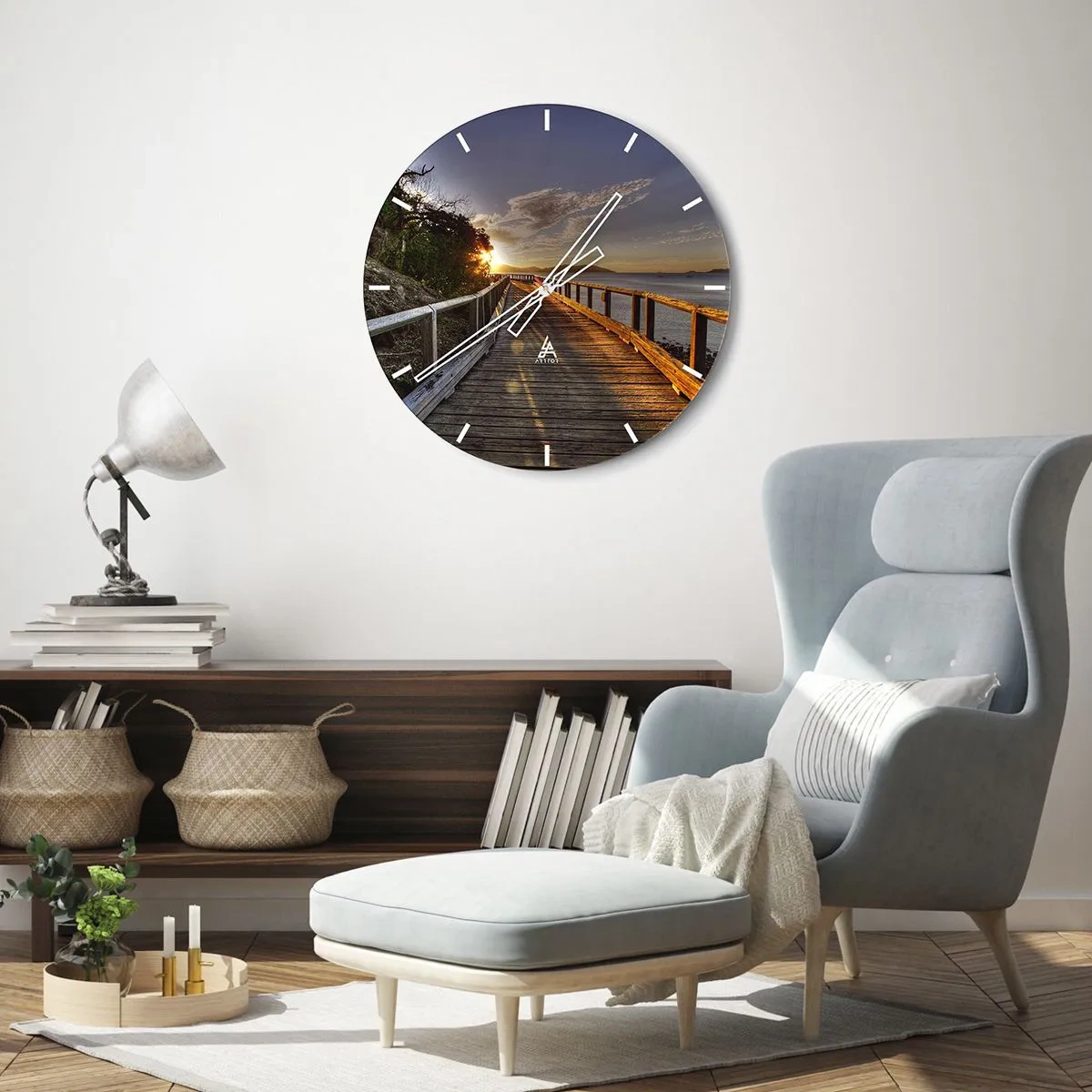 Reloj de pared - Reloj de vidrio - Un embarcadero sobre el agua al atardecer - 30x30cm - Camina, sigue caminando hacia el sol - Decoración de pared moderna para salón, cocina y dormitorio ARTTOR