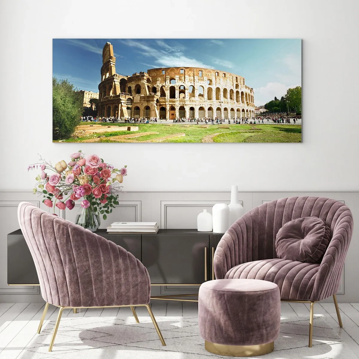 Cuadro sobre vidrio - Impresiones sobre Vidrio - El Coliseo de Roma rodeado de vegetación y cielo azul. - 140x50cm - Todavía se oye el sonido de las armas - Decoración de pared moderna para salón y dormitorio ARTTOR