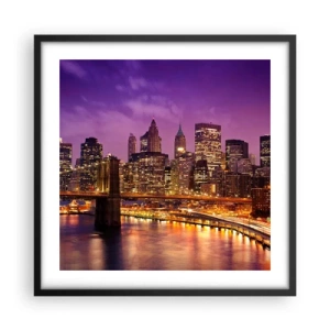 Póster en marco negro - Manhattan púrpura y dorado - 50x50 cm